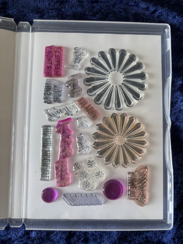 Round We Go stamp and die set - Image 3