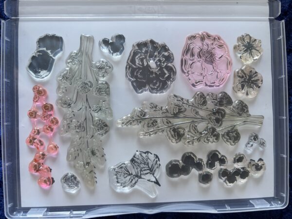 Flowers of Beauty stamp and die set - Image 3